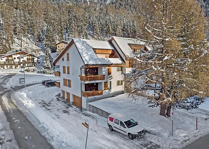 Rosatsch 14 Apartamento