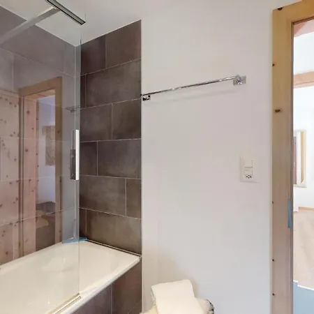 דירה Rosatsch 14